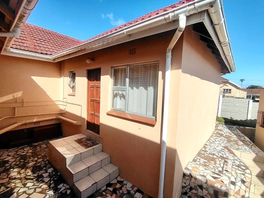 3 Bedroom Property for Sale in Cambridge West Eastern Cape